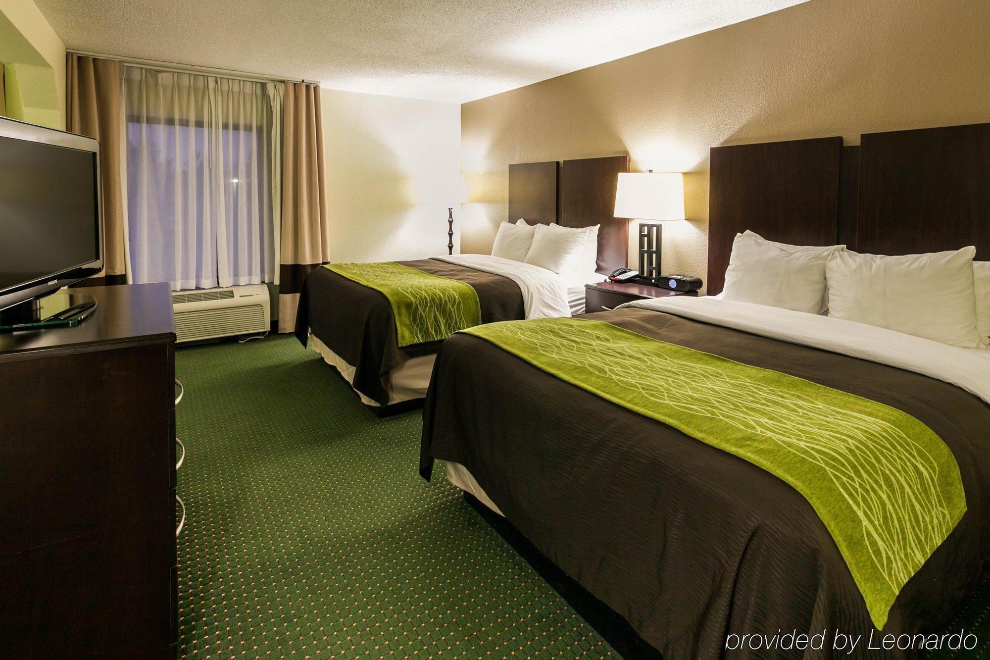 Comfort Inn & Suites Lake Norman Cornelius Buitenkant foto
