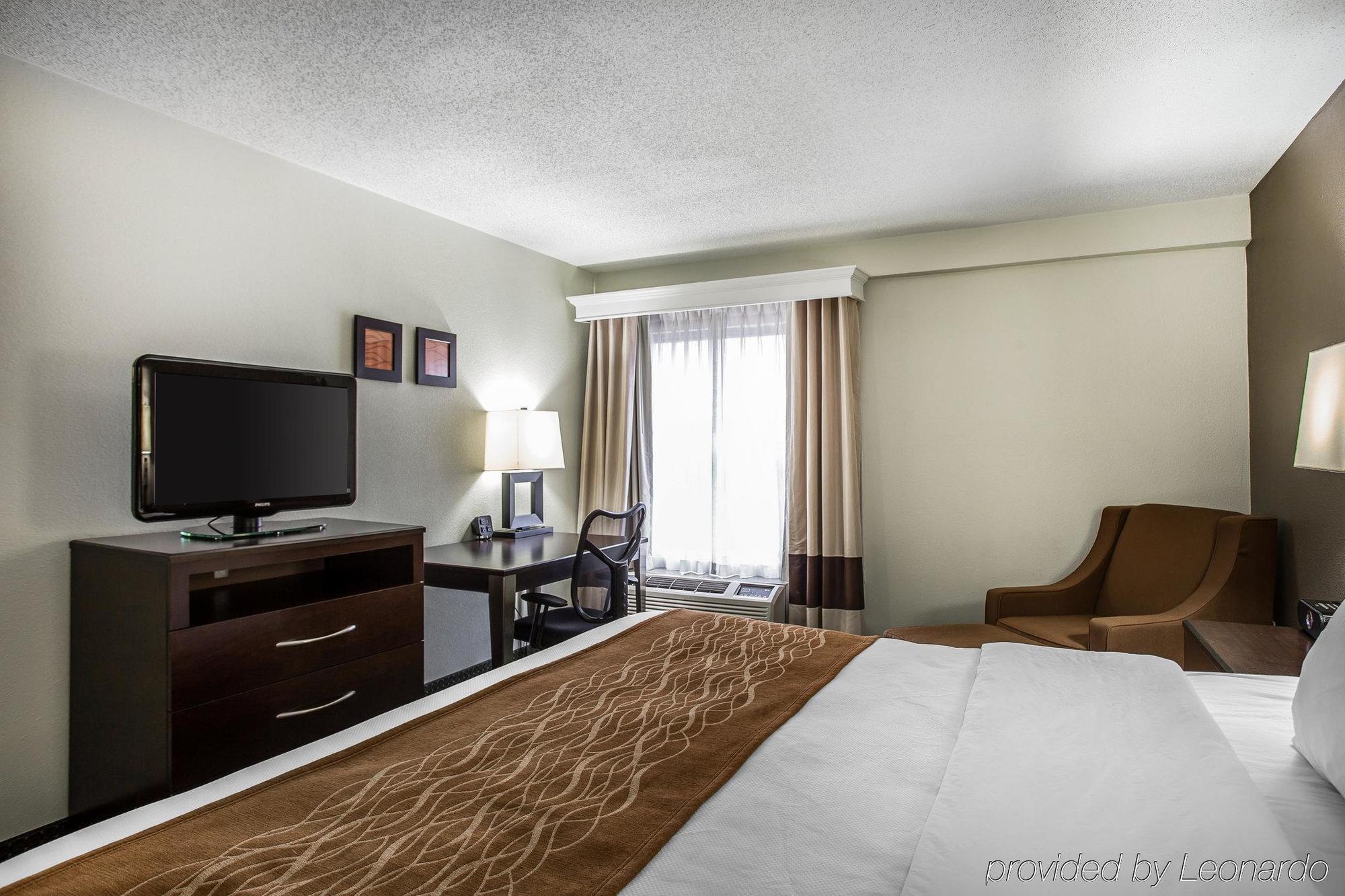 Comfort Inn & Suites Lake Norman Cornelius Buitenkant foto